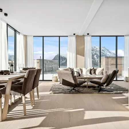 New High End Cabin, Lofoten Vakantiehuis