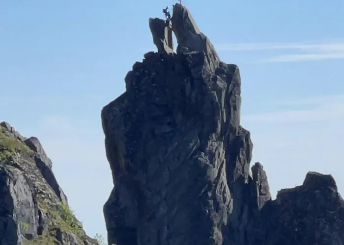 Lyngvaer Tide - No 13 *