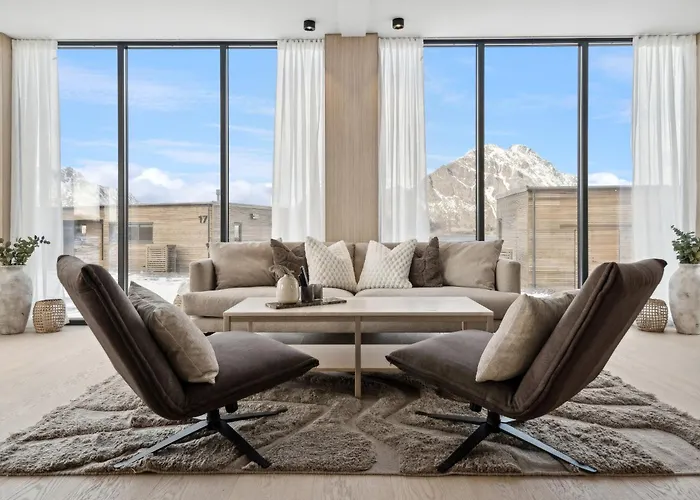 Lyngvaer Tide - No 13 Semesterbostad *